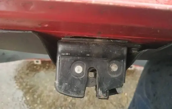 Alfa Romeo 147 Tailgate/trunk/boot lock/catch/latch