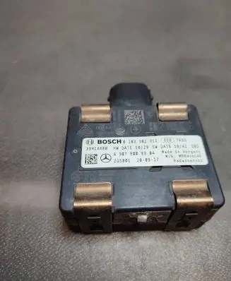 Mercedes-Benz Sprinter W907 W910 Distronic sensor radar A9079009304