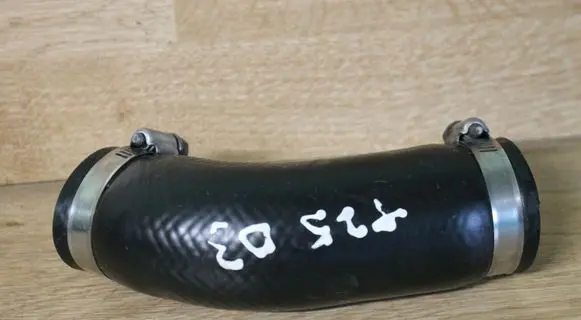 Toyota Avensis T250 Intercooler hose/pipe