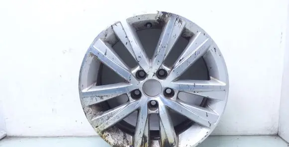 Volkswagen Polo V 6R R15 alloy rim 6R0601025BD 6R0601025BE