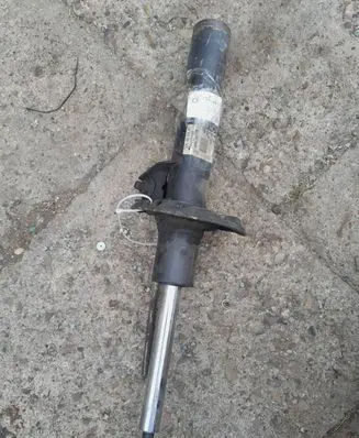 Volkswagen PASSAT B6 Front shock absorber with coil spring 3C0413031N VW4617FV169 824904001778