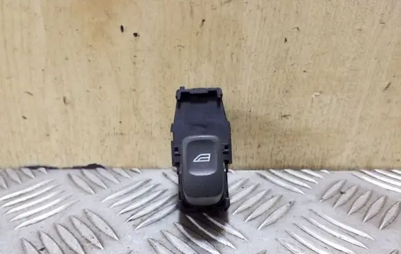 Volvo S80 Electric window control switch 9472275