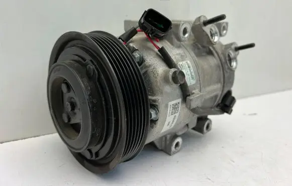 KIA Sportage Air conditioning (A/C) compressor (pump)