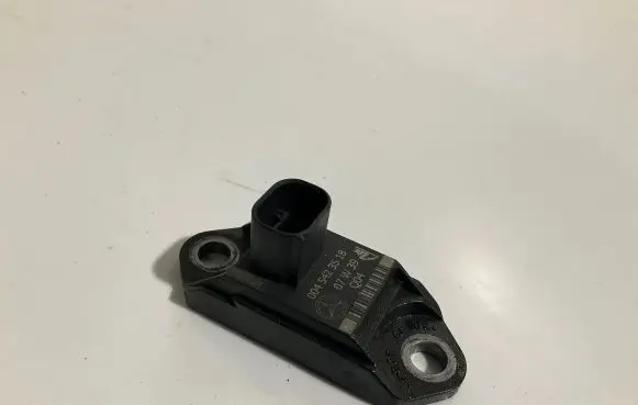 Mercedes-Benz E W211 Airbag deployment crash/impact sensor 0045423518 07W39