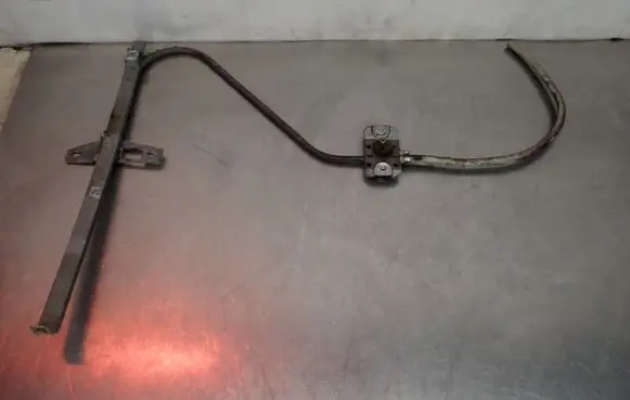 Volkswagen Transporter - Caravelle T3 Front door manual window regulator 