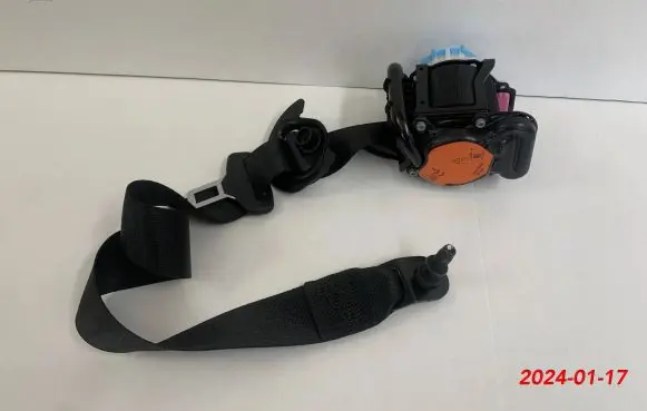 Mercedes-Benz B W246 W242 Front seatbelt kr1dk2z1kl