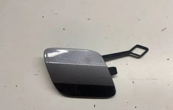 Renault Captur II Front tow hook cap/cover 511801345r