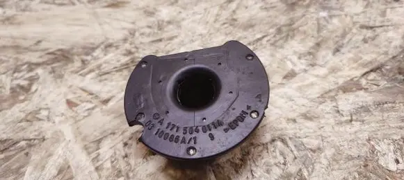 Mercedes-Benz SLK R172 Radiator mount bracket A1715040114