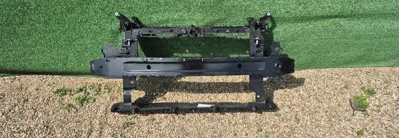 Seat Arona Front bumper cross member 6F0807095A