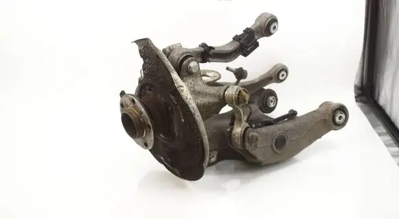 BMW 5 F10 F11 Rear wheel hub 6796100 33326796100 6780358