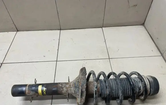 Audi A3 S3 8L Front shock absorber with coil spring
