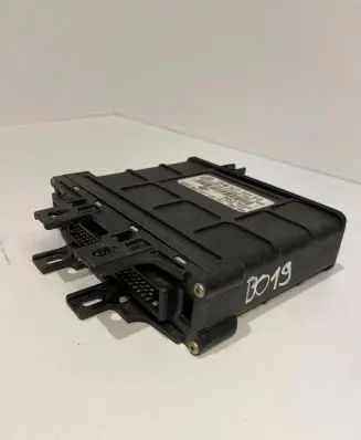 Volkswagen Golf IV Gearbox control unit/module 01M927733EQ 5DG00792103