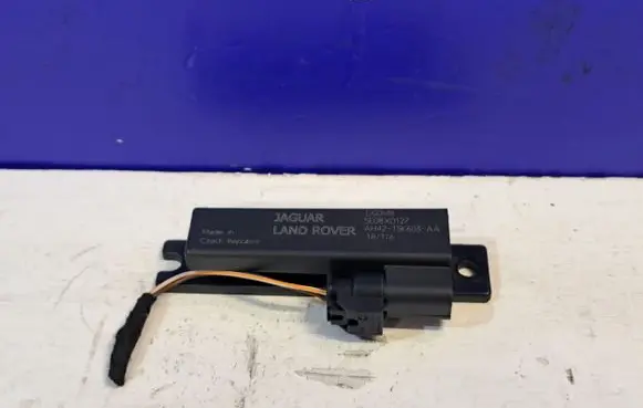 Jaguar XE Keyless system antenna AH4215K603AA 5E08X0127