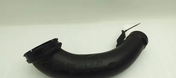 Volvo XC60 Intercooler hose/pipe 30774692