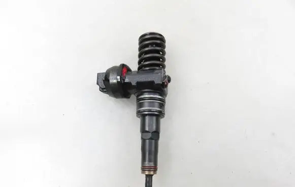 Seat Ibiza III (6L) Fuel injector 0414720037 038130073AJ