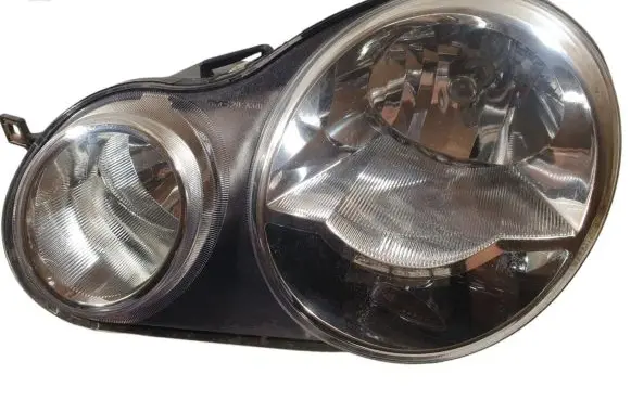 Volkswagen Polo Headlight/headlamp 20A386B