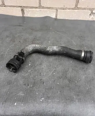 BMW 7 E65 E66 Engine coolant pipe/hose 7508011