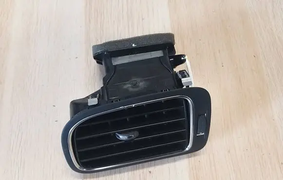 Volkswagen Polo V 6R Dash center air vent grill 6C0819703