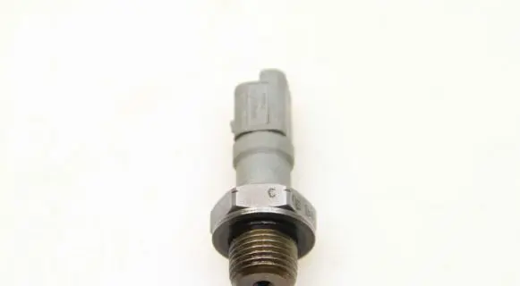 Peugeot 308 Oil pressure sensor 9631846480