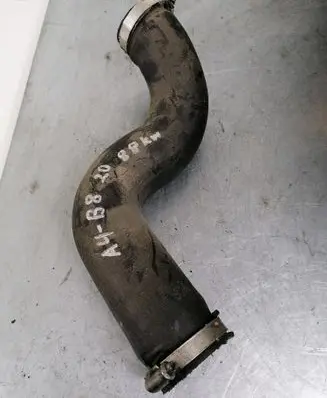 Audi A4 S4 B8 8K Engine coolant pipe/hose