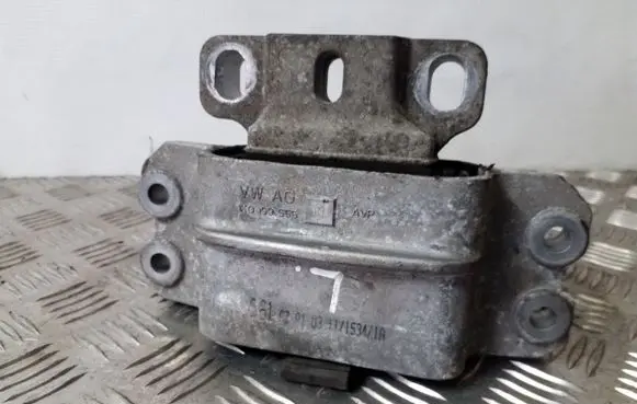 Volkswagen Touran II Gearbox mount 1K0199555M