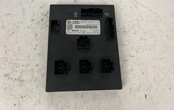 Audi A4 S4 B8 8K Comfort/convenience module 8K0907063DH