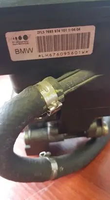 BMW 3 E46 Power steering pump 2247556