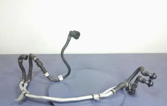 BMW X4 F26 Engine coolant pipe/hose 9845503