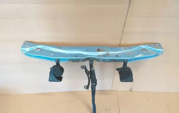 Toyota Camry Front bodywork piece 