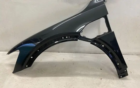 Audi Q8 Fender
