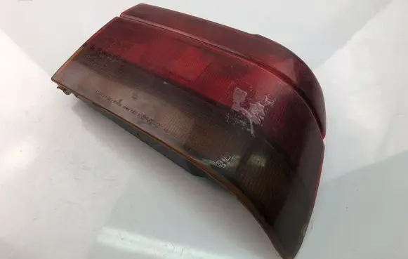 Mitsubishi Lancer Rear/tail lights 0438560R
