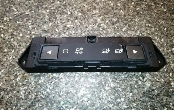 Land Rover Range Rover Evoque L538 Suspension ride height/mode switch BJ3214B596AC
