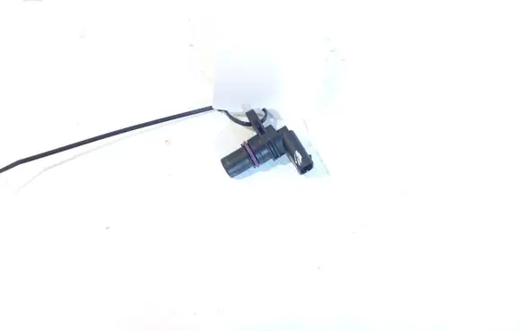 Volkswagen Golf VII Camshaft position sensor 04C907601