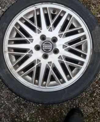Volvo S60 R17 carbon fiber rim 