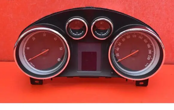 Opel Meriva B Speedometer (instrument cluster) 13346208