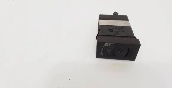 Volkswagen PASSAT B5 Seat heating switch 3B0963564C