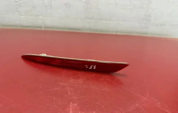 Ford Fusion II Rear tail light reflector DS73515C0AD