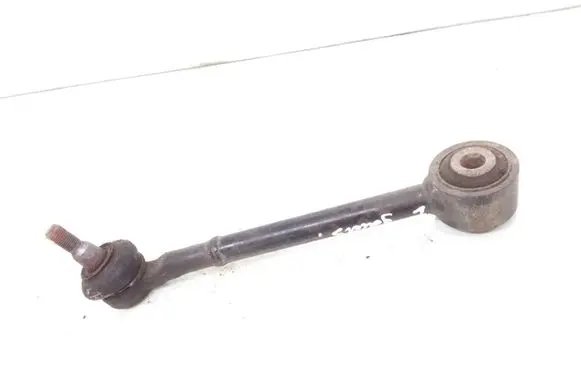 Toyota RAV 4 (XA40) Rear control arm