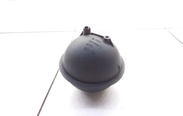 Audi A3 S3 8L Vacuum air tank 054129808