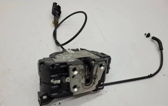 Renault Modus Front door lock