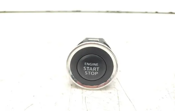 Suzuki Swift III Engine start stop button switch 3729081P01