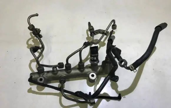 Opel Astra H Fuel main line pipe 0445214049 003874l1
