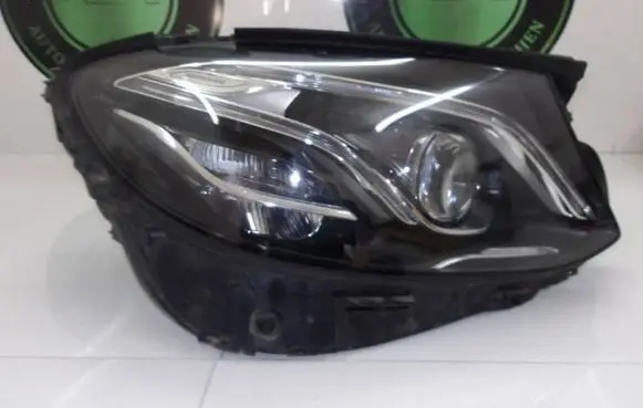 Mercedes-Benz E W213 Headlight/headlamp a2139062606kz