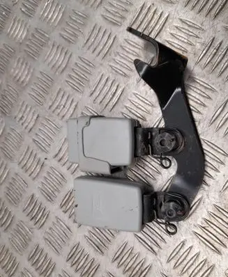 Audi A8 S8 D4 4H Middle seatbelt buckle (rear) 4H0857740