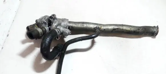 Honda CR-V Engine coolant pipe/hose