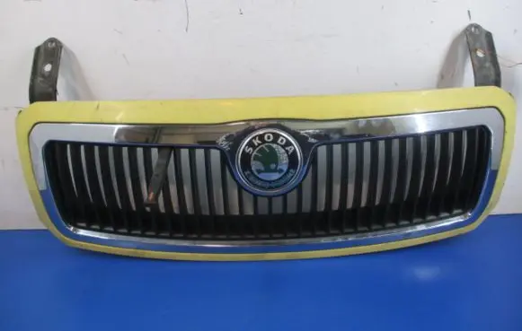 Skoda Fabia Mk1 (6Y) Front grill 6Y0853668