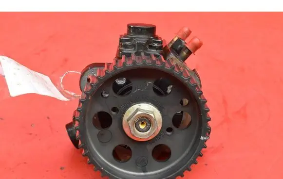 Opel Vectra C Fuel injection high pressure pump 0055206679