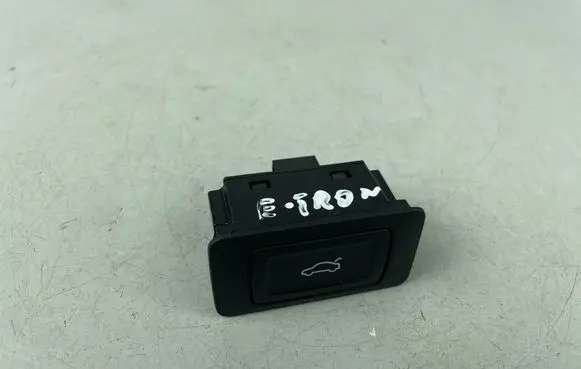 Audi e-tron Tailgate/boot open switch button 4G0959831C