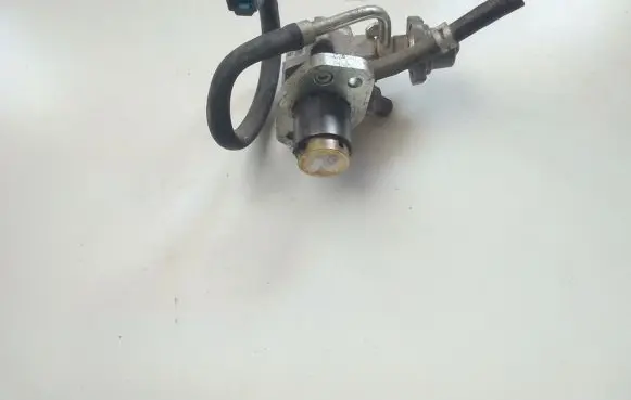 Lexus GS 300 350 430 450H Fuel injection high pressure pump 803127407