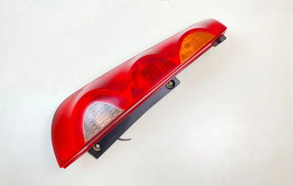 Nissan Note (E11) Rear/tail lights 22016752